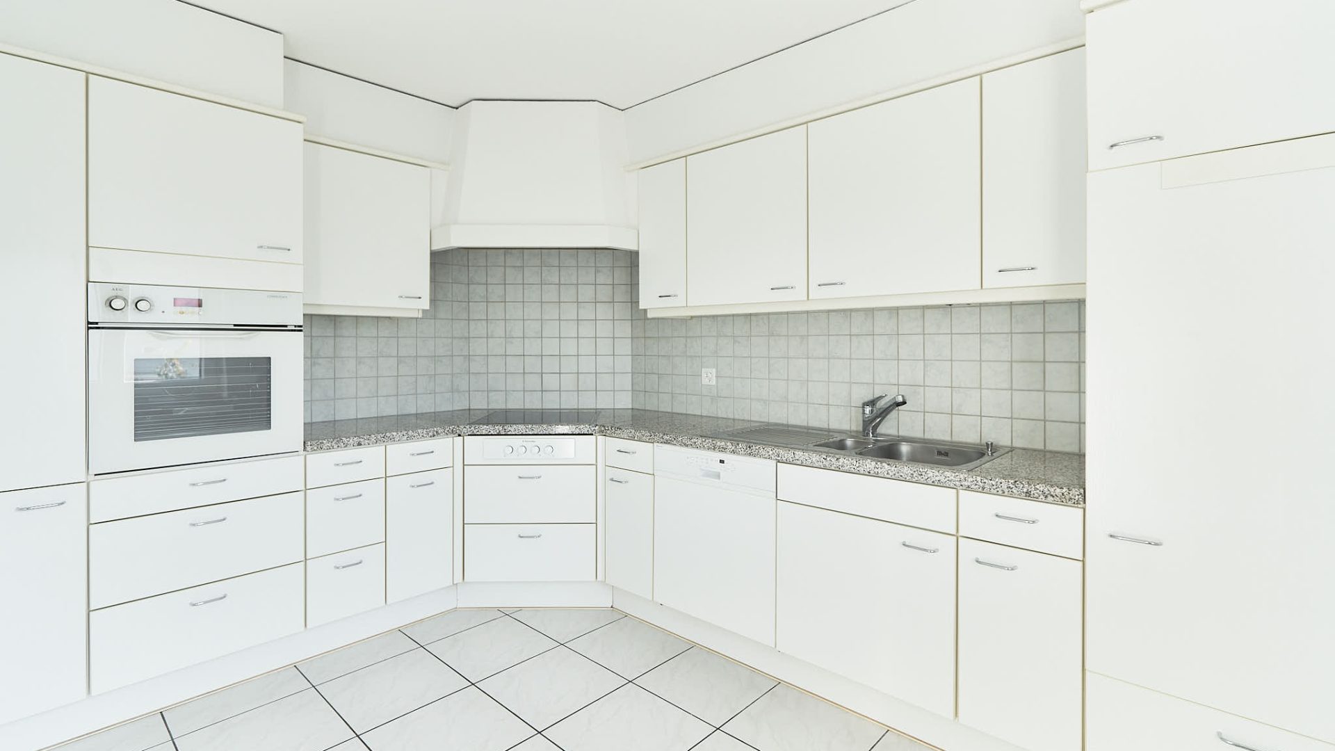 2025_11_13_a99II_WNG Hinterdorfstrasse_FSP08347_JPEG-2048-WEB